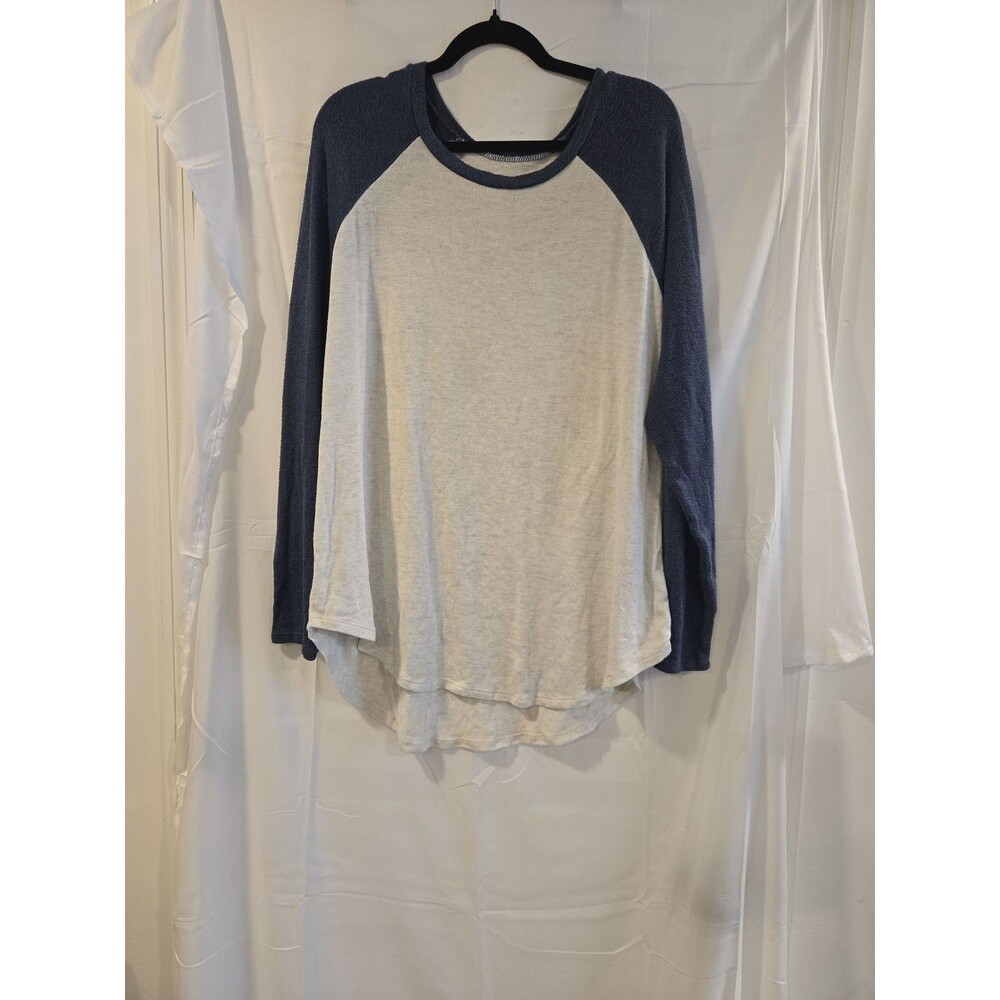 American Eagle Soft & Sexy Plush XL Raglan Baseball Tee
